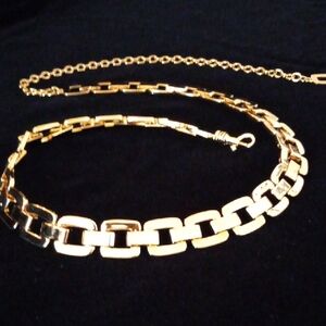 St. John Vintage Gold-Tone Link Chain Belt Women’s Adjustable 29–40 Signed